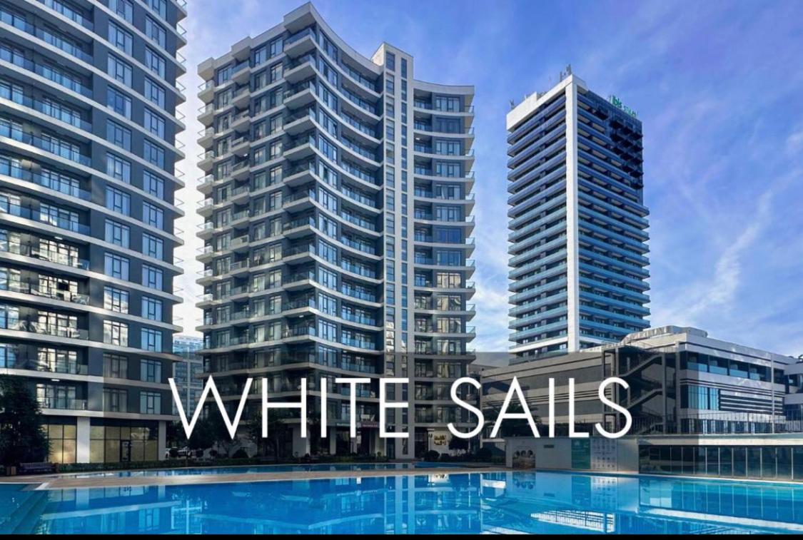 White Apartment Batumi Exterior foto